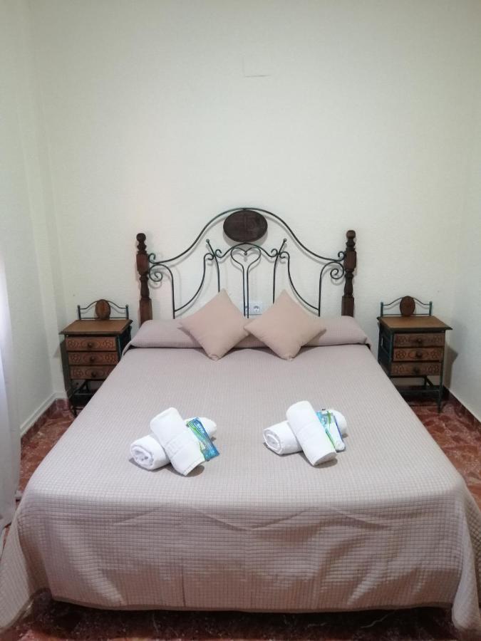 Hostal Miguel Hernandez Munera Exterior foto